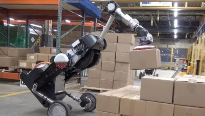 机器人一定会取代你的工作，要提前下岗了！